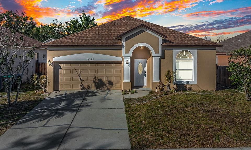 1st image of 12733 Woodbury Glen Dr