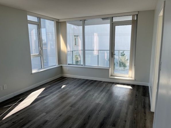 2 bedroom rental in Richmond — photo 6