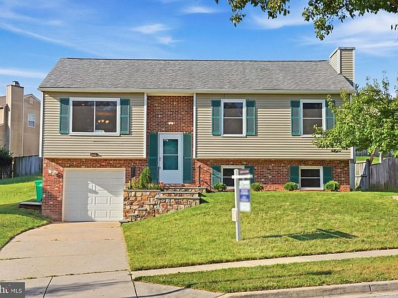 2nd image of 9136 McHenry Ln