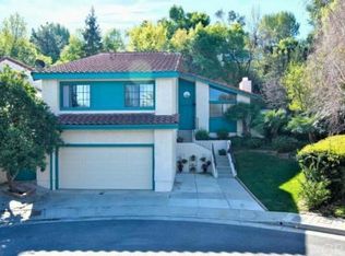 5246 Calderon Rd, Woodland Hills, CA 91364