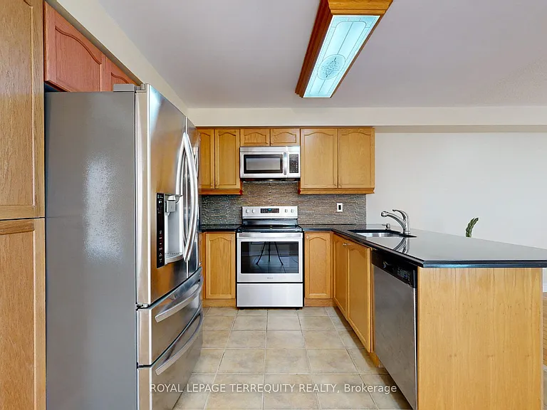 3647 Partition Rd — Photo 6