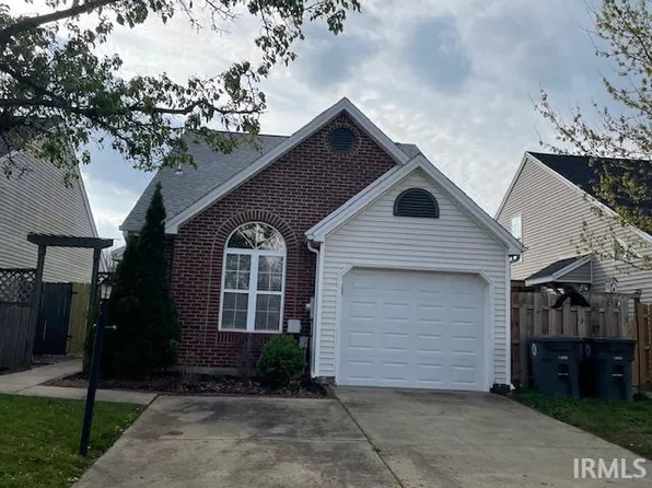 3412 Park Ridge Dr, Evansville, IN 47715