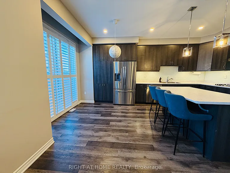 567 Bellflower Ct — Photo 6