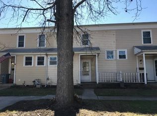 13 Chalmers Ct, Cincinnati, OH 45218