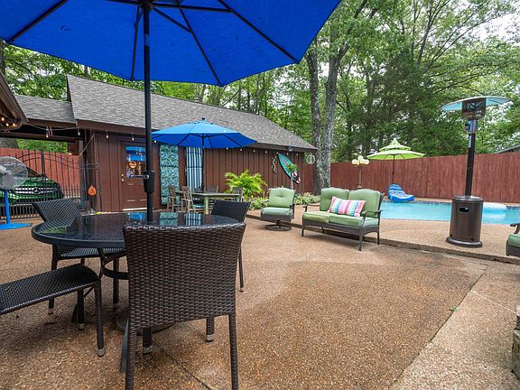 4th image of 8833 Eatonwick Dr