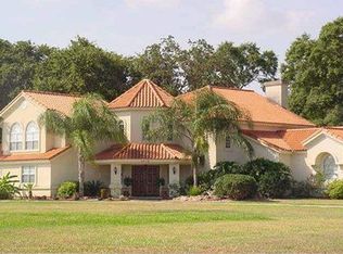 3010 Willow Oak Ln, Sealy, TX 77474