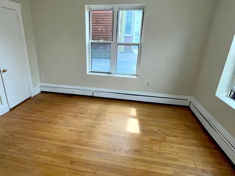 366 Centre St #3 — Photo 6