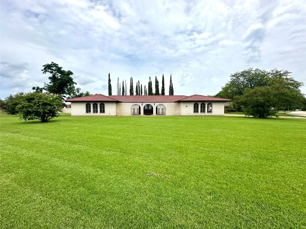 2600 Benton Rd, Bossier City, LA 71111