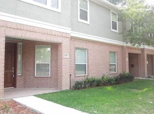 10209 Brooktree Dr, Houston, TX 77043