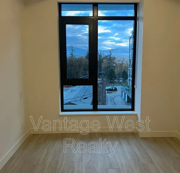 3699 Capozzi Rd #406 — Photo 10