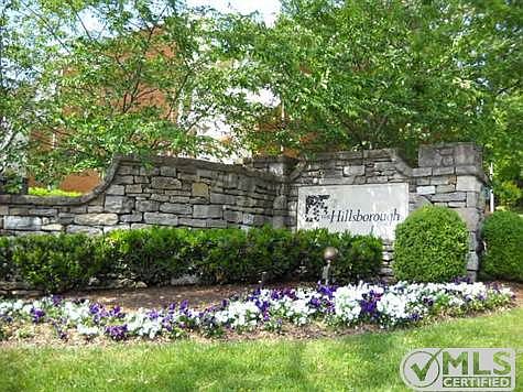 3rd image of 100 Forest Place Cir