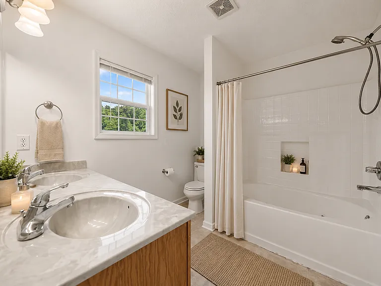 1009 Madalyn Way — Photo 8