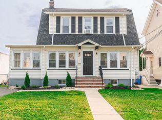 43 Maxwell Ave, Fords, NJ 08863