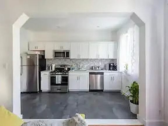 2nd image of 243 E 26th St #3