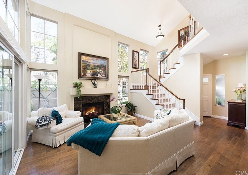 2nd image of 8215 E White Oak Rdg Unit 36