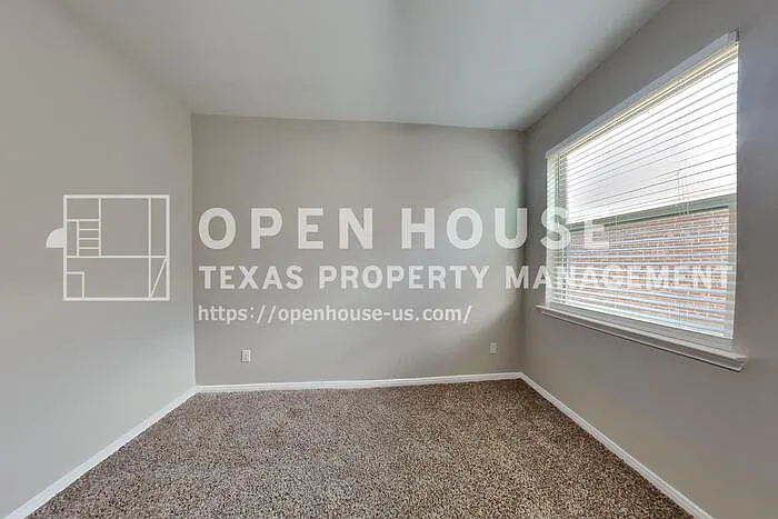 3218 Clayton Terrace Dr — Photo 12