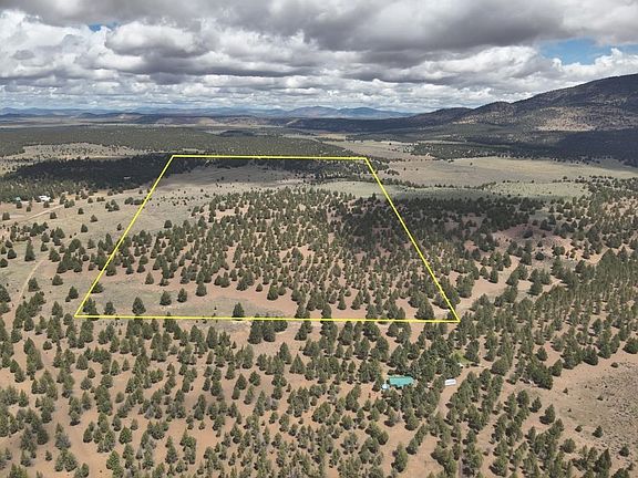 4th image of Willow Creek Rd