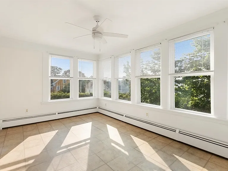 79 Prospect St #2 — Photo 18