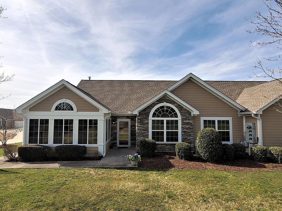 1st image of 2531 Baskette Way