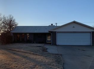 4905 Yorkshire Dr, Enid, OK 73703
