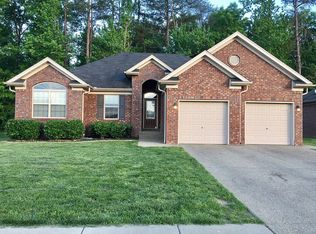 404 Reserves Blvd, Shepherdsville, KY 40165