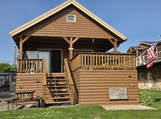 220 Errthum Dr, North Buena Vista, IA 52066