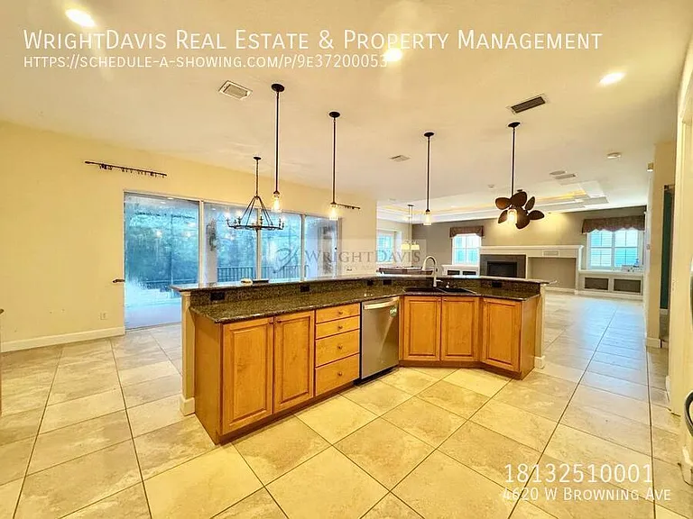 4620 W Browning Ave — Photo 24