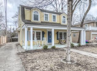 6811 Brookside Rd, Kansas City, MO 64113