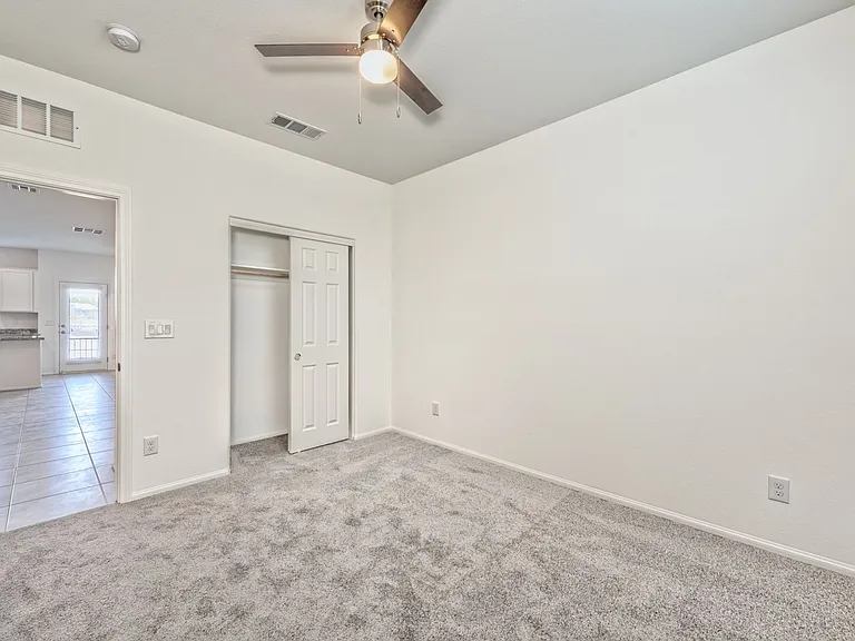 624 Sedum Ave — Photo 9