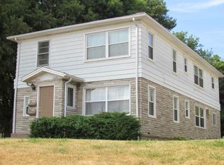 2232 Grant St, Bettendorf, IA 52722