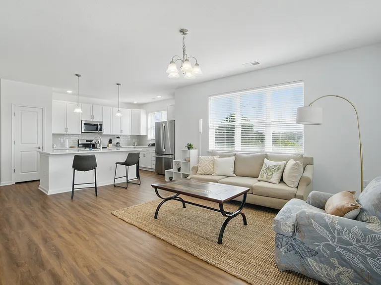 1728 Vankar Dr #307 — Photo 12