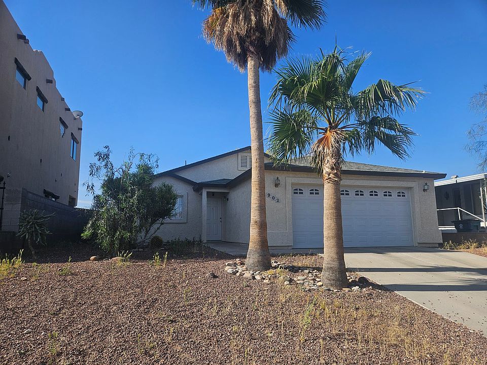 1st image of 902 Riverfront Dr