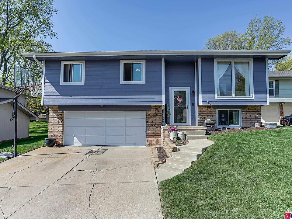 1st image of 14817 Walnut Grove Cir
