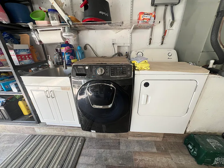 115 SW 34th Ave — Photo 22