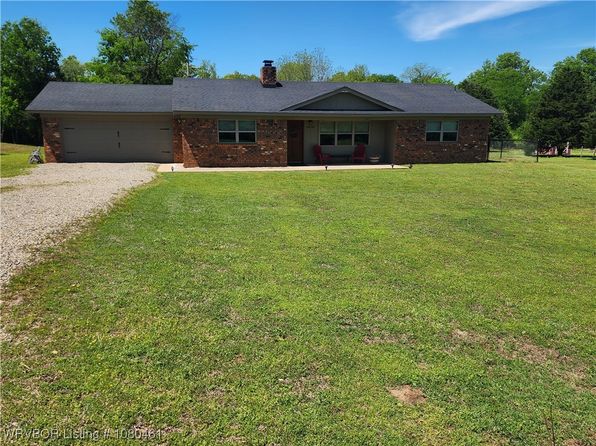 104230 S 4610th Rd, Sallisaw, OK 74955