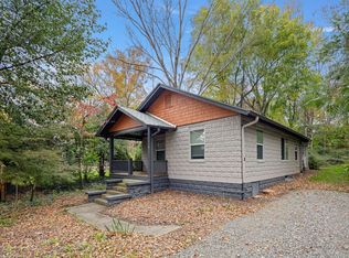4 Piedmont Rd, Asheville, NC 28804