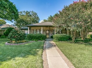 1111 Serenade Ln, Richardson, TX 75081