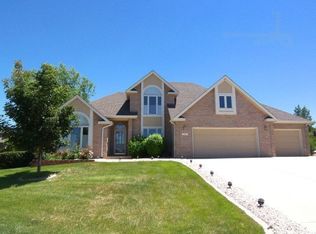 1686 Radcliffe Pl, Longmont, CO 80503