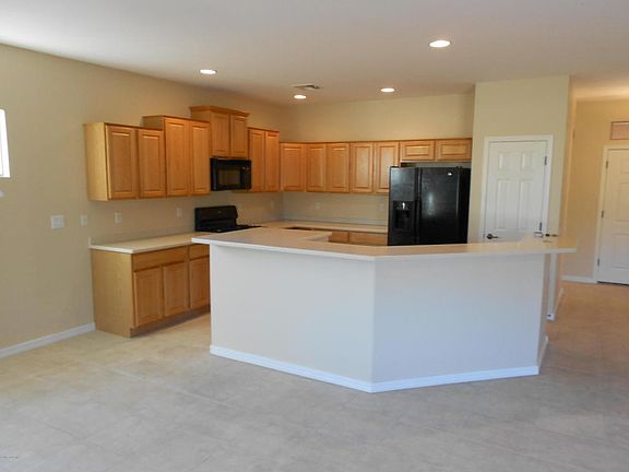 4th image of 14232 S Camino Burgos
