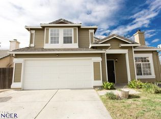 3015 Kimball Hill Dr, Ceres, CA
