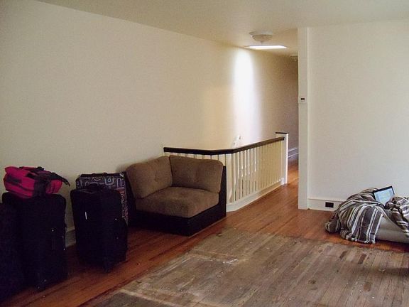 Livingroom To Hall