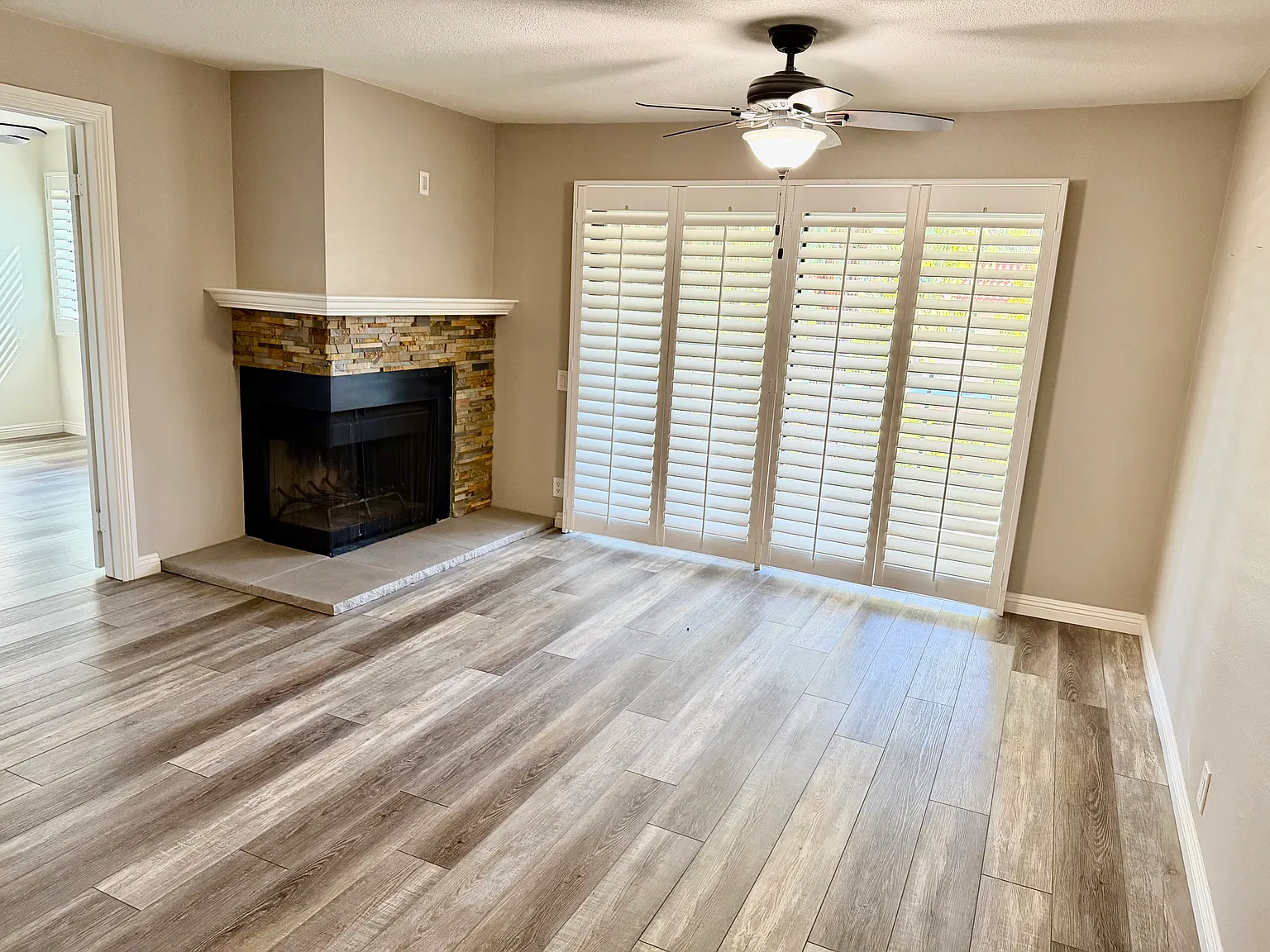 242 E Fern Ave — Photo 1