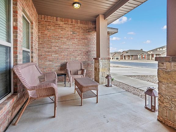 3rd image of 6922 Cattleman Dr