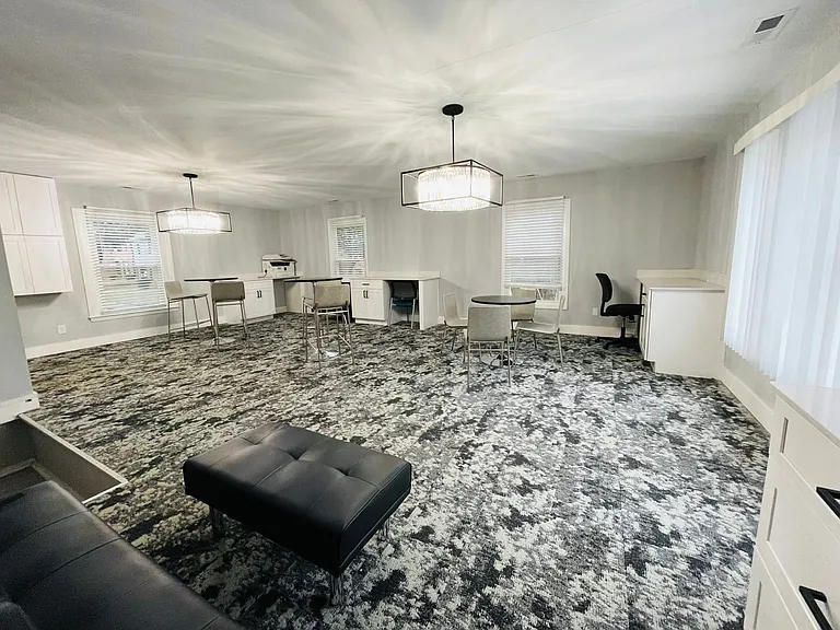 Park Fairfax Apartments — Photo 8