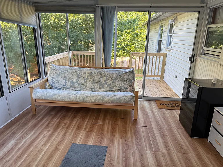 90 Robertson Dr — Photo 38