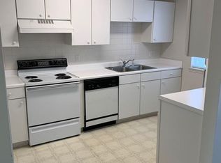 460 Myrtle Greens Dr APT E, Conway, SC 29526