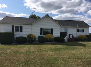 8605 N Winans Rd, Alma, MI 48801