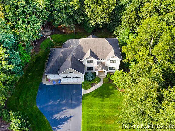 4th image of 3920 Plateau Trace Ct NE
