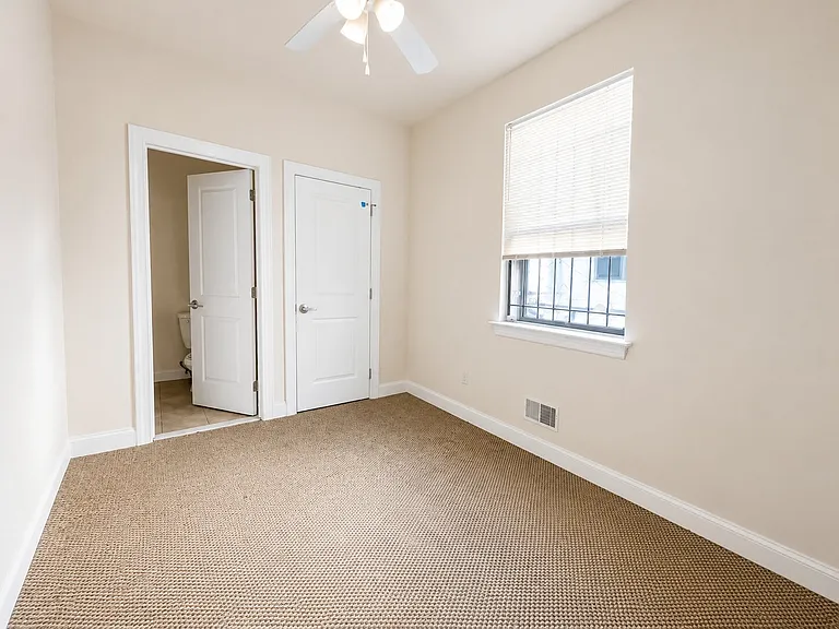 1713 W Montgomery Ave #C — Photo 16