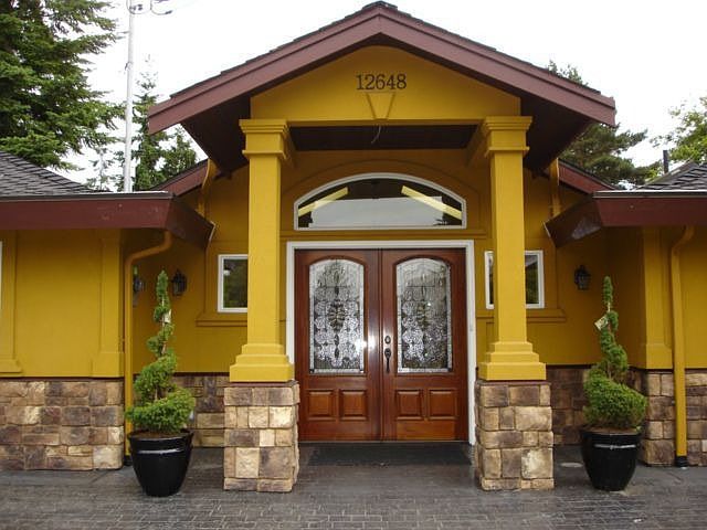 Front close-up 